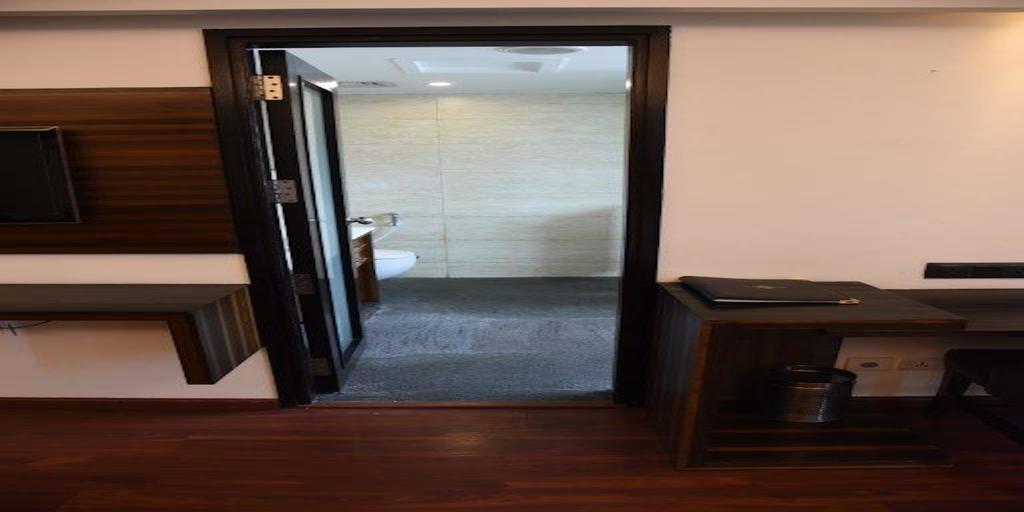 The Madison Hotel New Delhi Eksteriør billede
