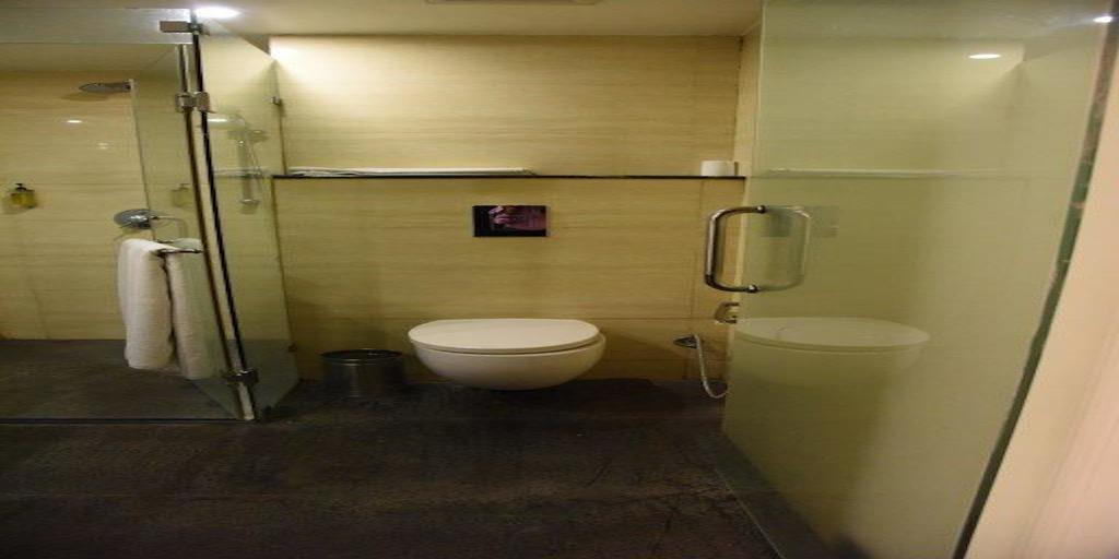 The Madison Hotel New Delhi Eksteriør billede